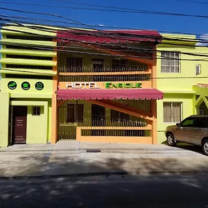 Enrique I Hostal Santo Domingo